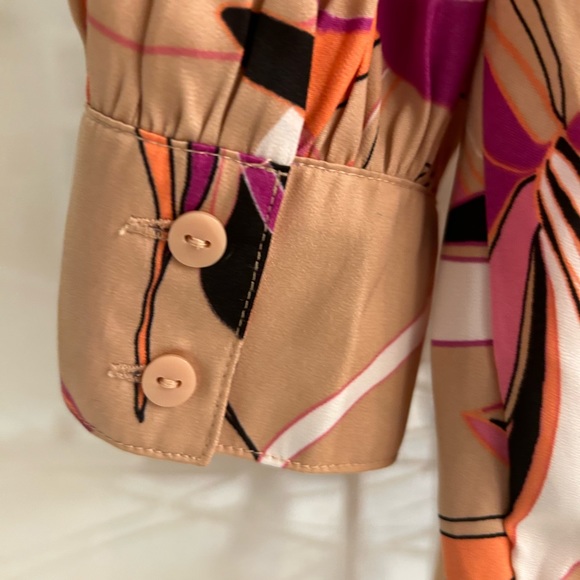 Worthington Petite Swirl Print Blouse💗 - Picture 4 of 5